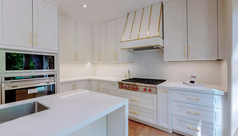 Modern Vs Traditional Kitchen Style Etobicoke